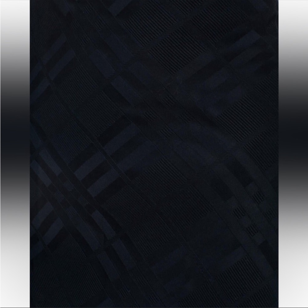 Burberry Authentic - image 4